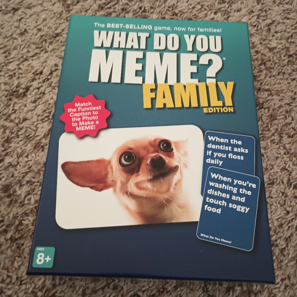 What Do You Meme? game - Family Edition